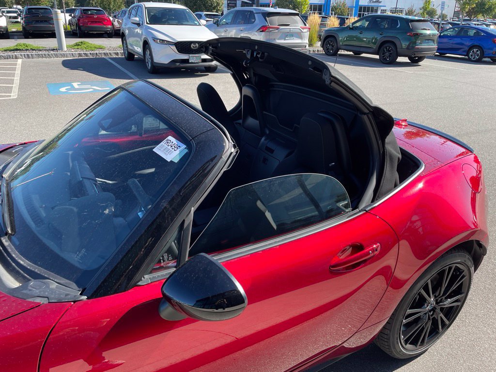 New 2026 MAZDA MX-5 Miata Club RWD image 10