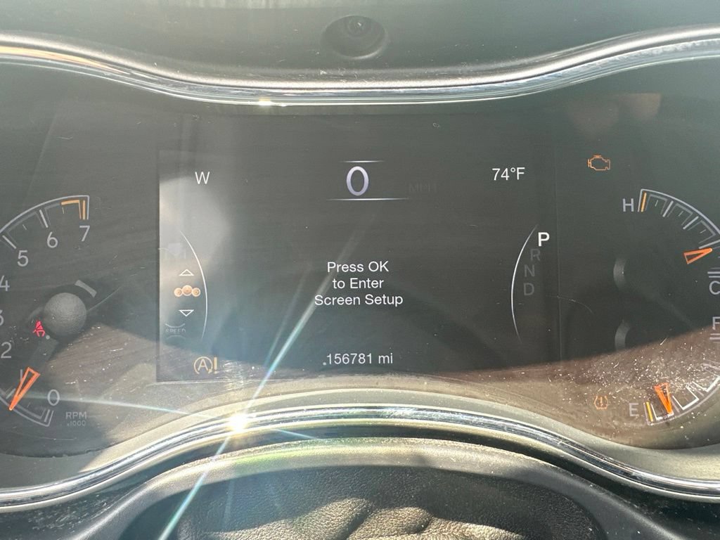Used 2018 Jeep Grand Cherokee Altitude AWD/4WD image 38