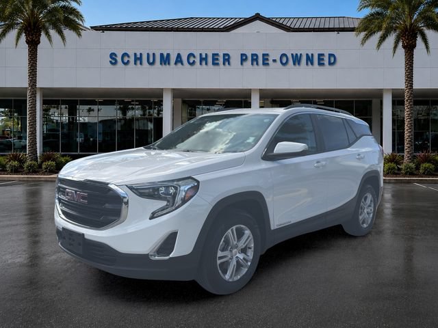 Certified 2021 GMC Terrain SLE w/ Driver Convenience Package AWD/4WD image 3