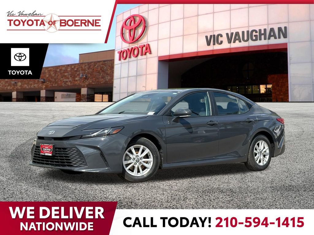 Certified 2025 Toyota Camry LE image 1