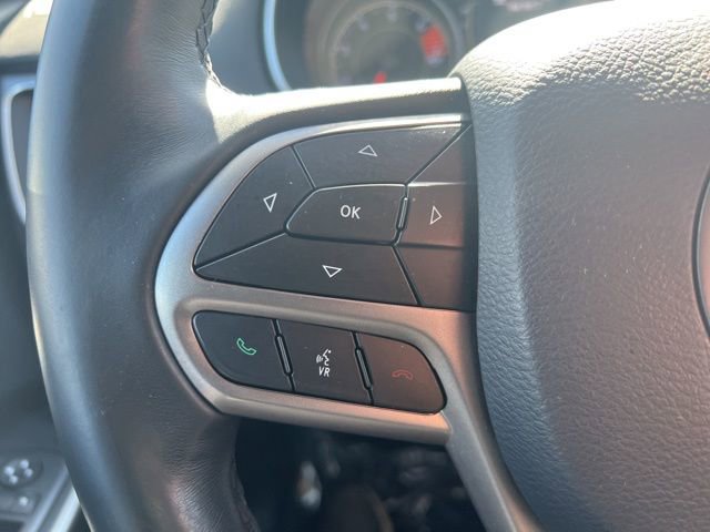 Used 2019 Jeep Cherokee Latitude Plus image 8