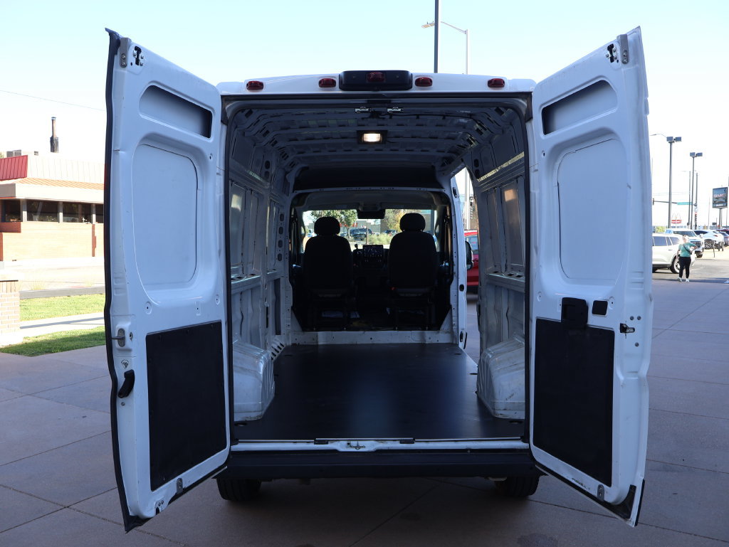 Used 2024 RAM ProMaster 2500 w/ Premium Convenience Group FWD image 14