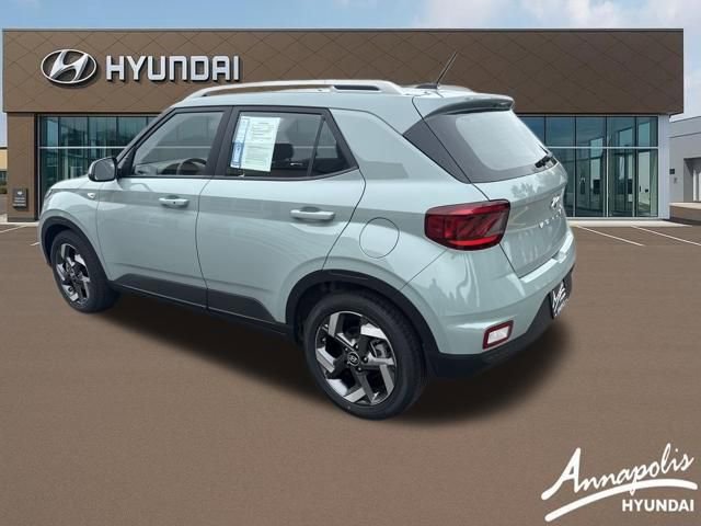 Certified 2026 Hyundai Venue SEL image 3