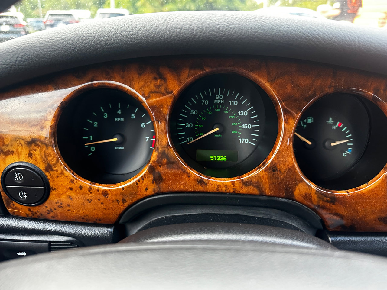 Used 2003 Jaguar XJ Sport image 10