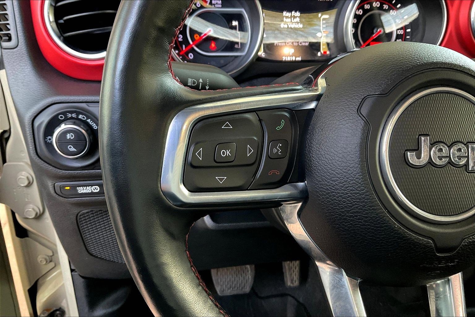 Used 2020 Jeep Gladiator Rubicon image 12