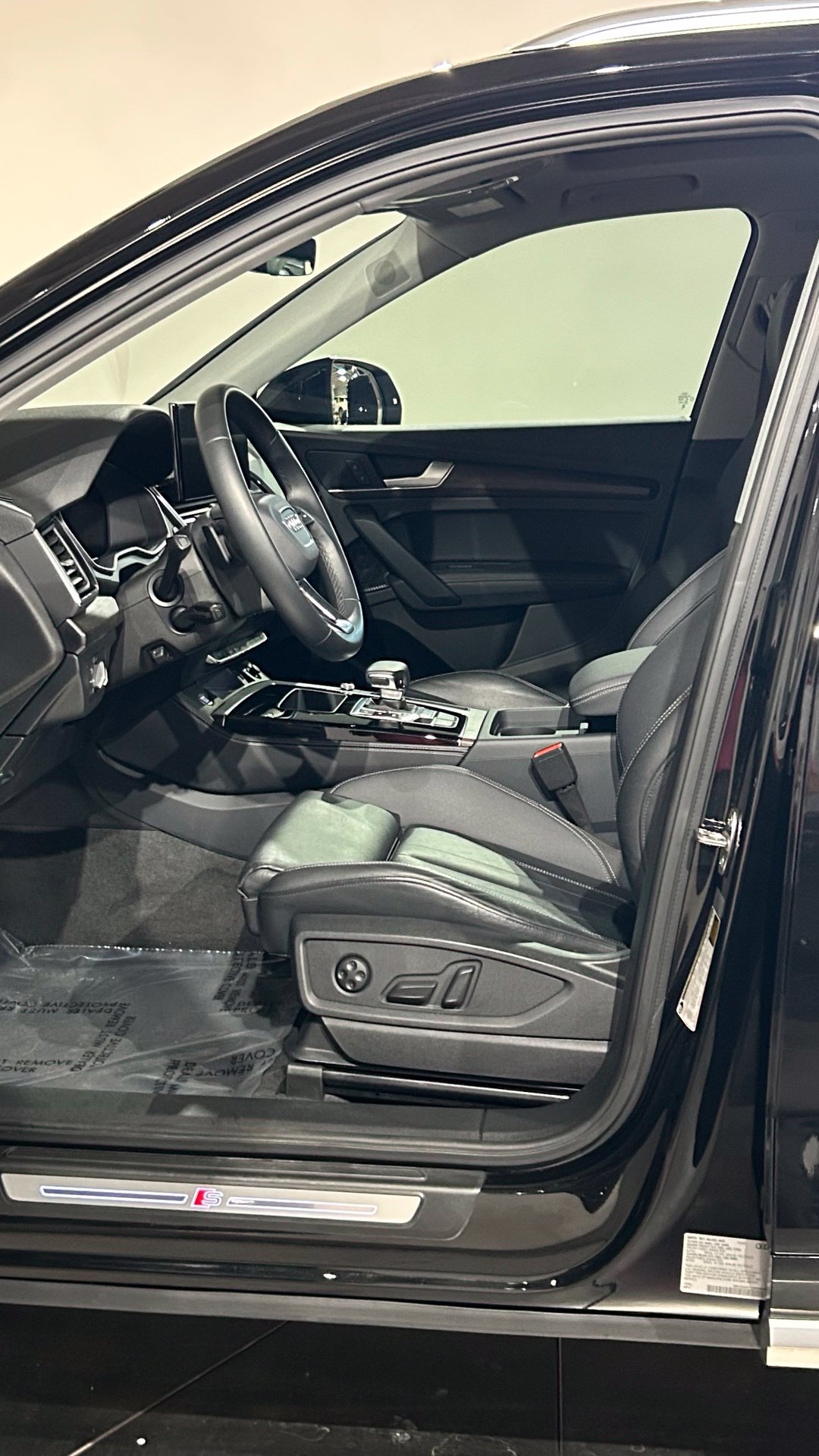 Used 2024 Audi Q5 2.0T Premium Plus AWD/4WD image 43