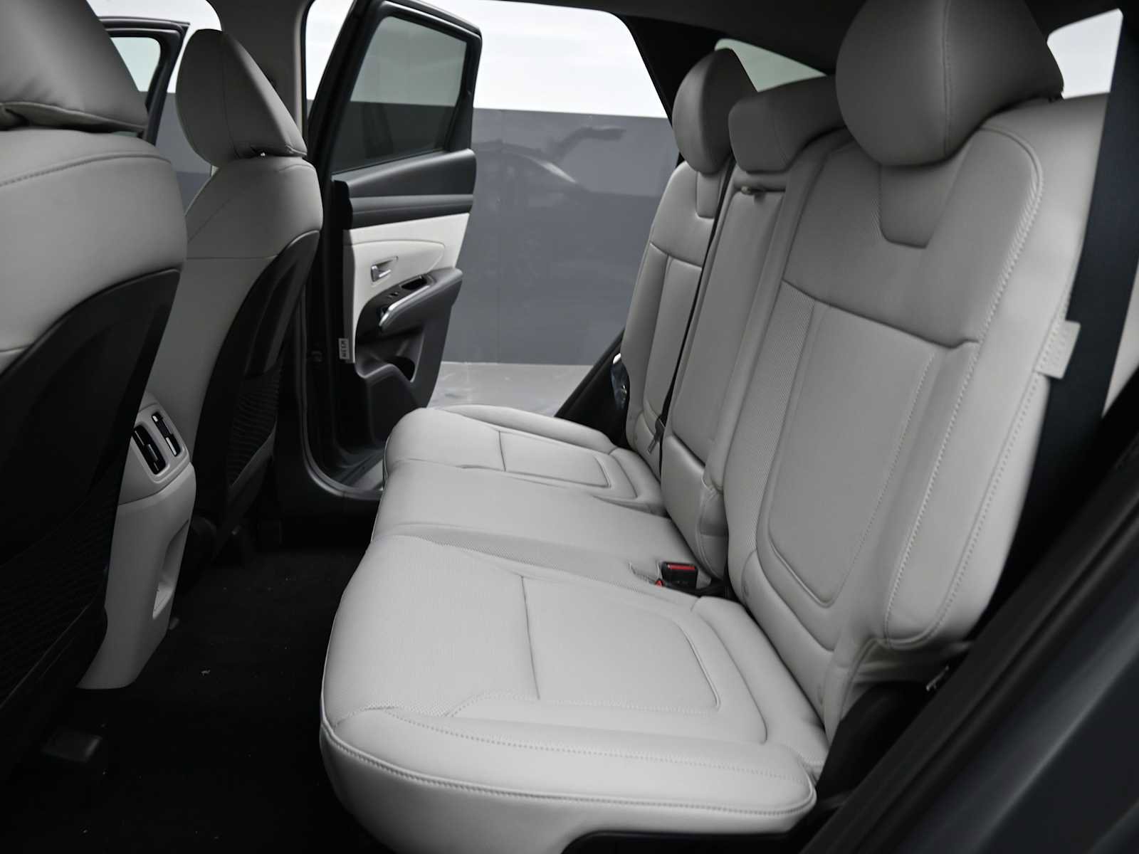 New 2026 Hyundai Tucson Limited image 14