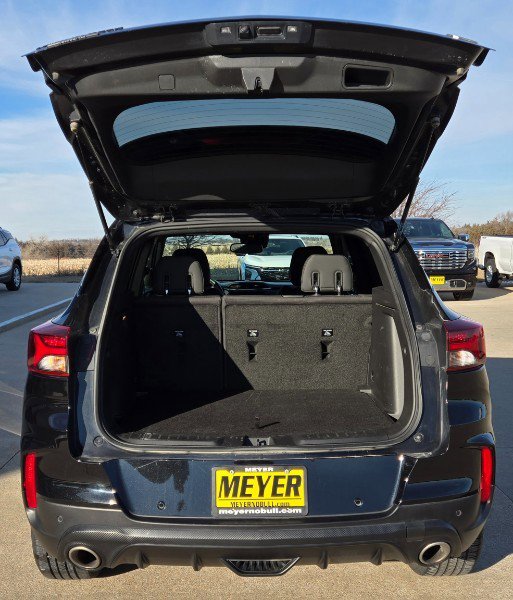 Used 2022 Chevrolet TrailBlazer RS w/ Convenience Package image 9