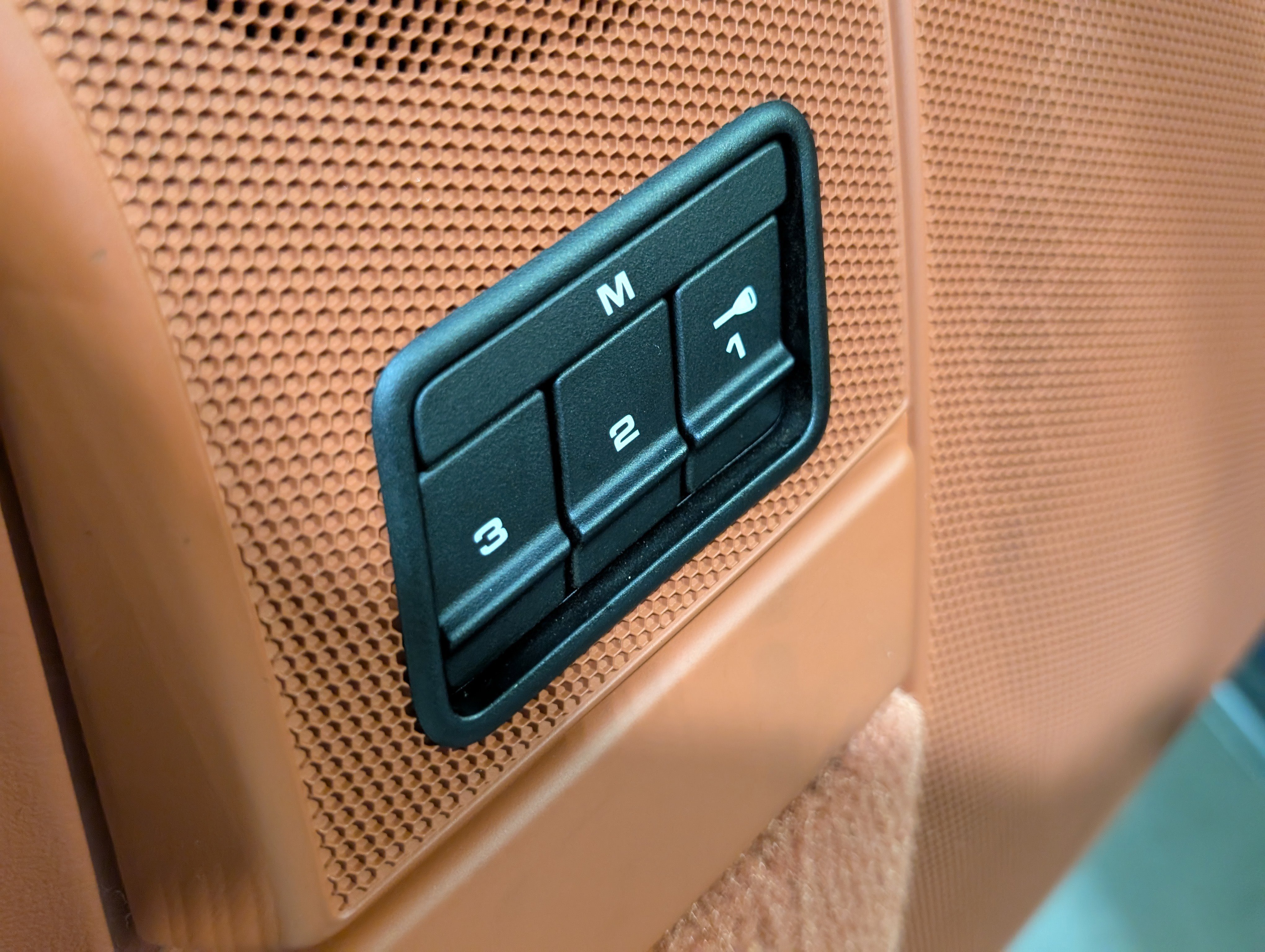 Used 2008 Porsche 911 Turbo image 30