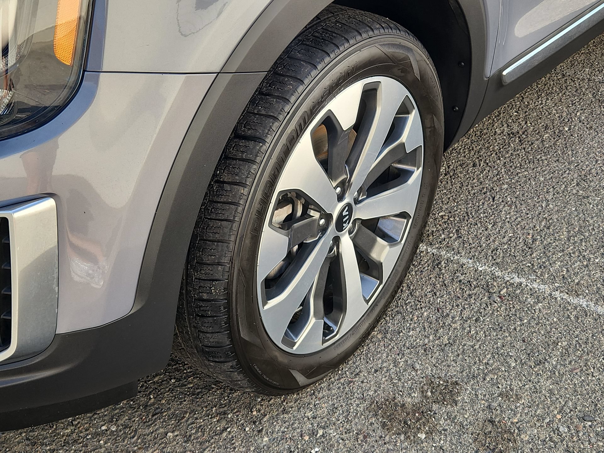 Used 2021 Kia Telluride EX w/ EX Premium Package AWD/4WD image 19