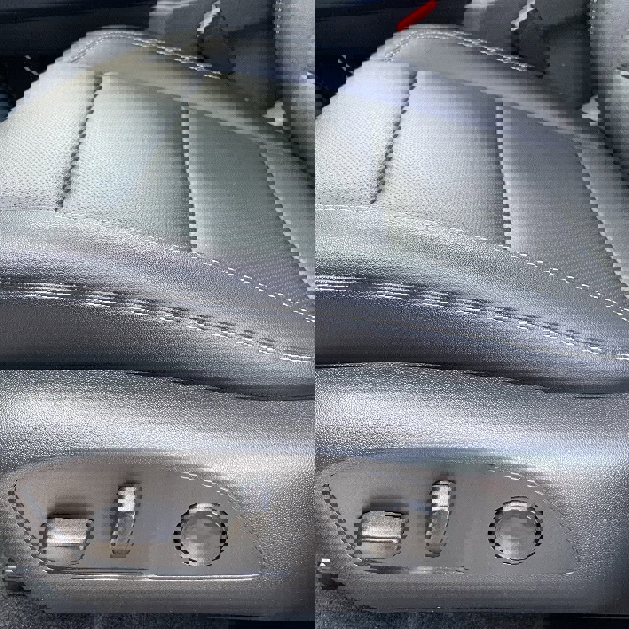 Used 2025 Chevrolet Traverse LT image 21