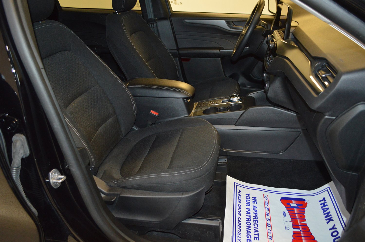 Used 2025 Ford Escape Active FWD image 11