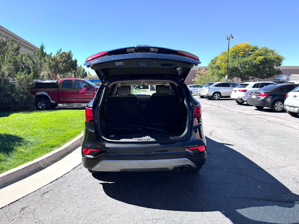 Used 2018 Hyundai Santa Fe Sport AWD/4WD image 11
