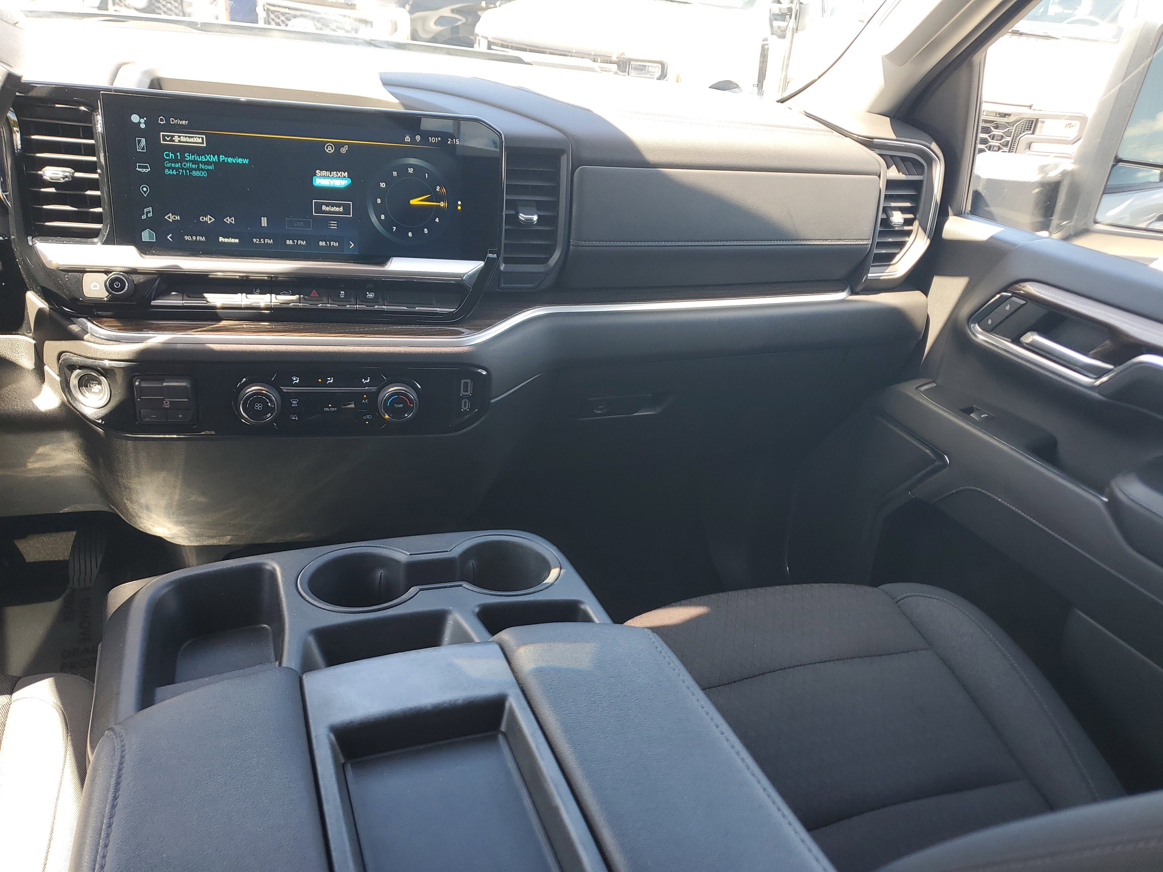 Used 2024 Chevrolet Silverado 2500 LT image 15