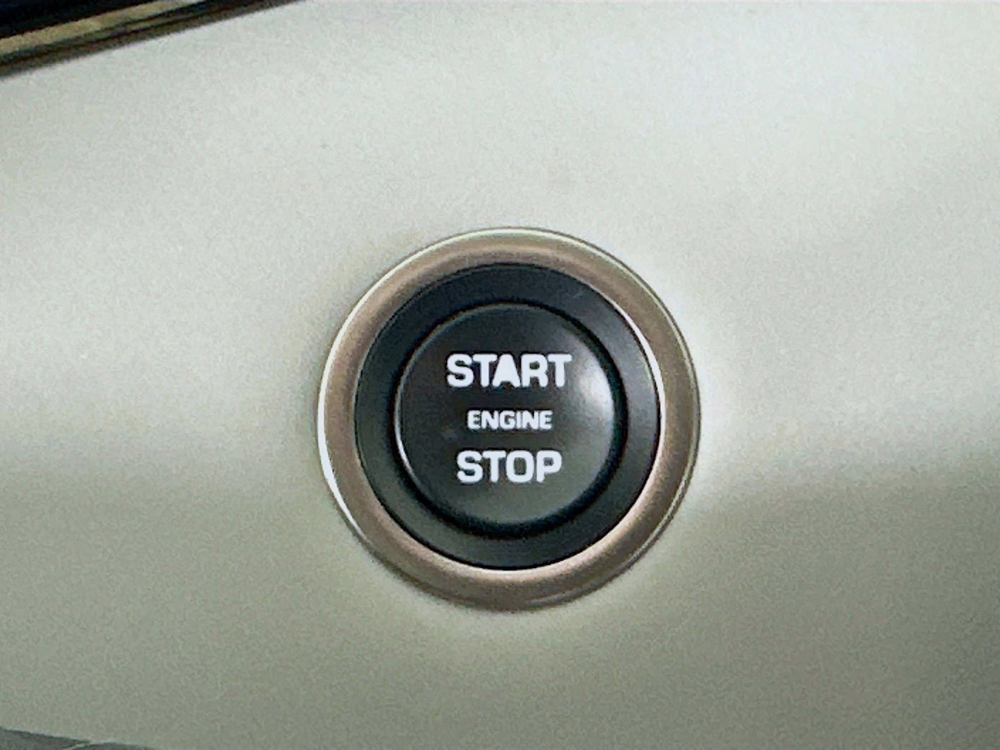 Used 2024 Land Rover Range Rover Evoque Dynamic SE image 17