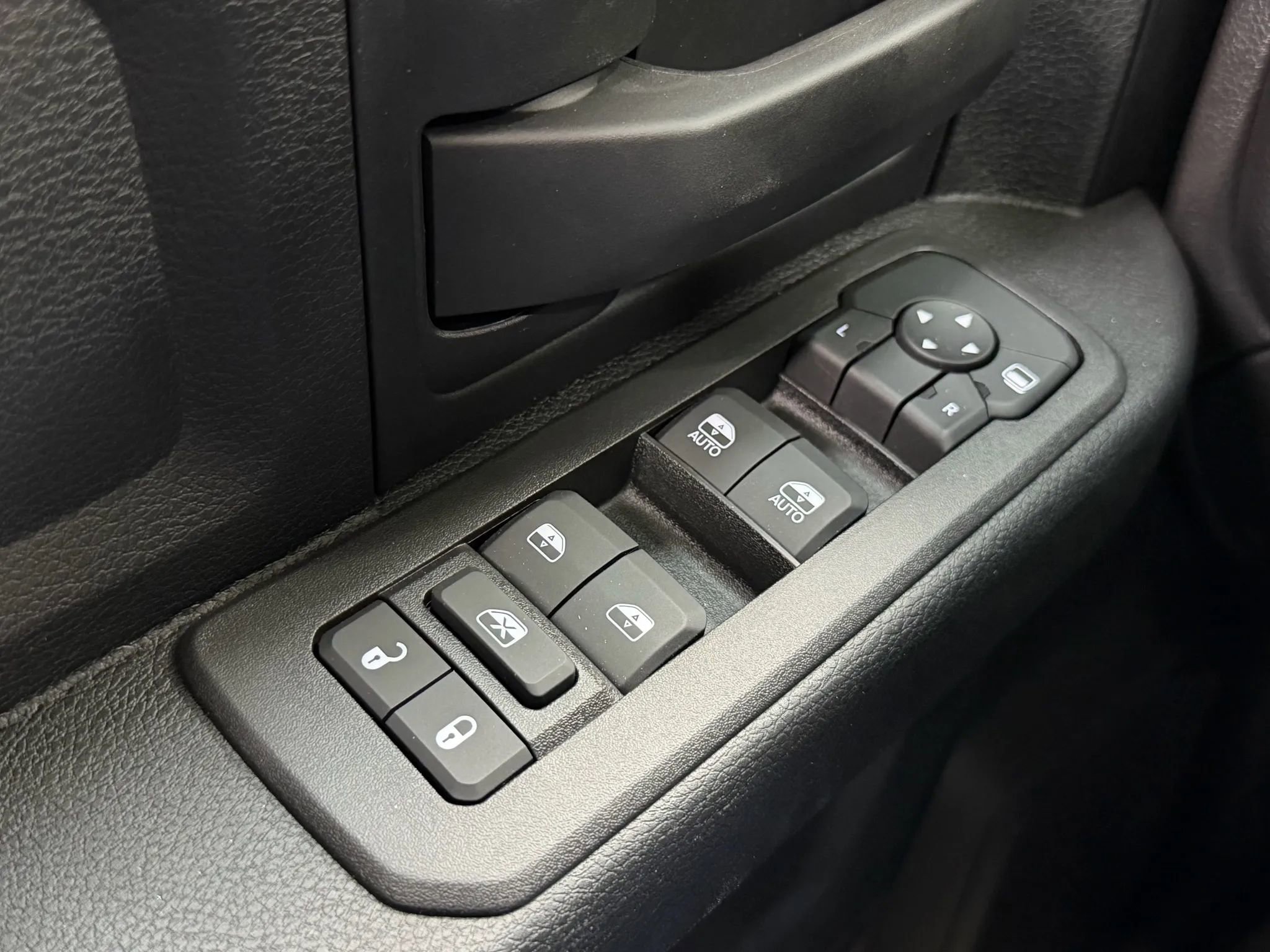 Used 2025 RAM 5500 Tradesman w/ Safety Group image 25