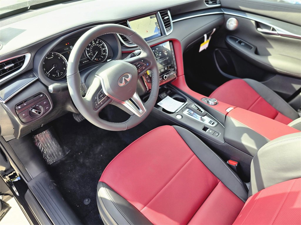 New 2025 INFINITI QX50 Sport image 14