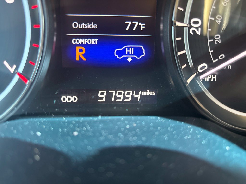Used 2019 Lexus LX 570 4WD w/ Luxury Package image 6
