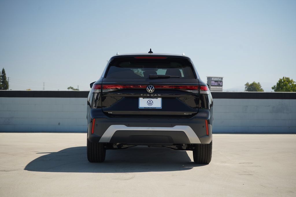 New 2026 Volkswagen Tiguan SE AWD/4WD image 4