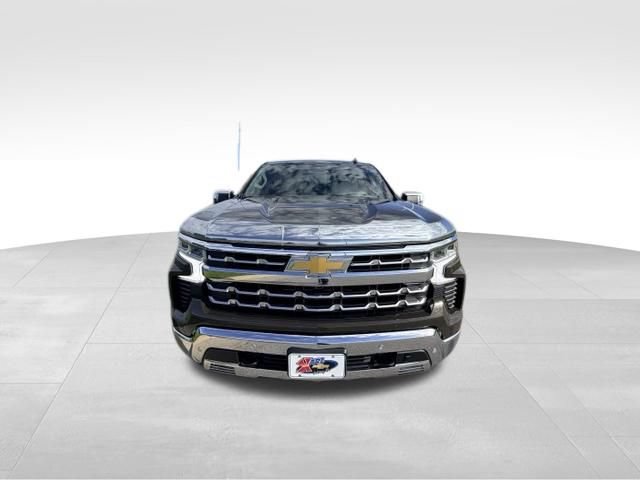Certified 2023 Chevrolet Silverado 1500 LTZ w/ Technology Package AWD/4WD image 3
