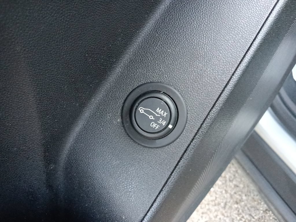 Used 2022 Chevrolet Equinox LT FWD image 13