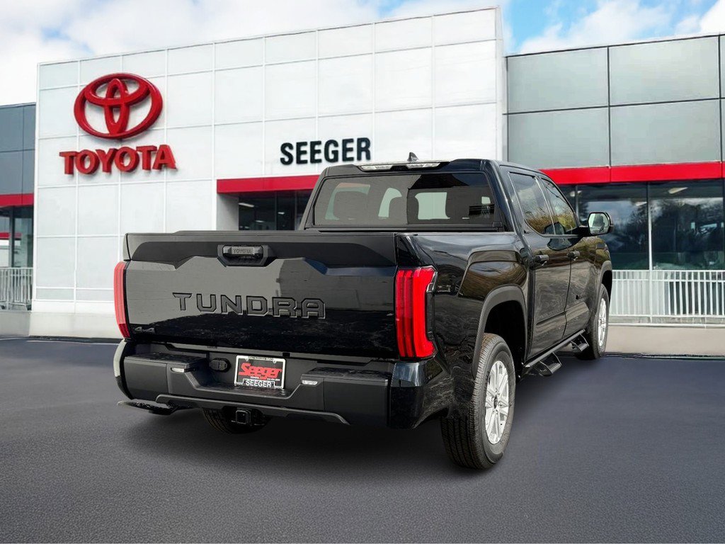 New 2026 Toyota Tundra SR5 video 3