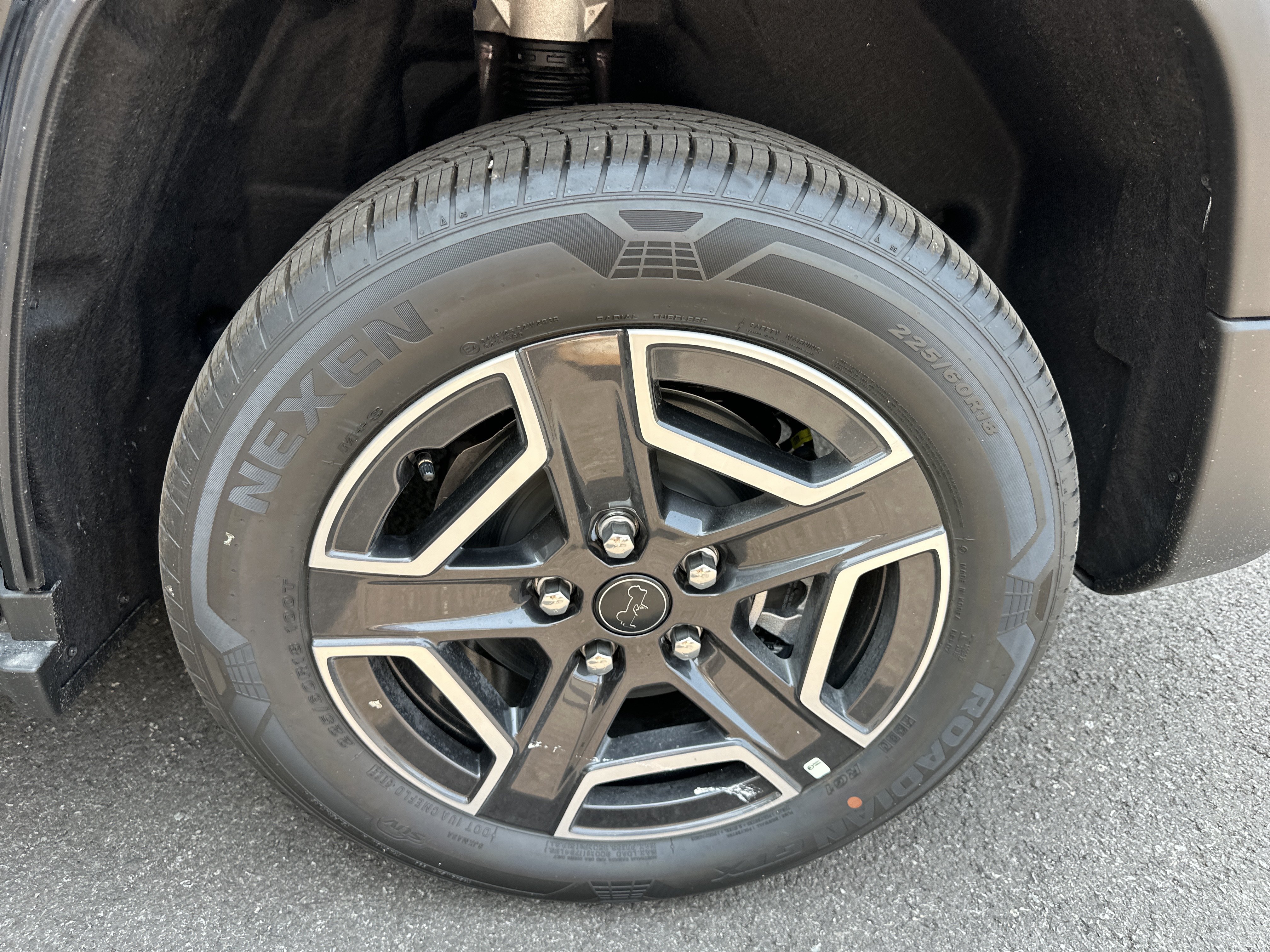 New 2026 Jeep Cherokee Limited AWD/4WD image 33