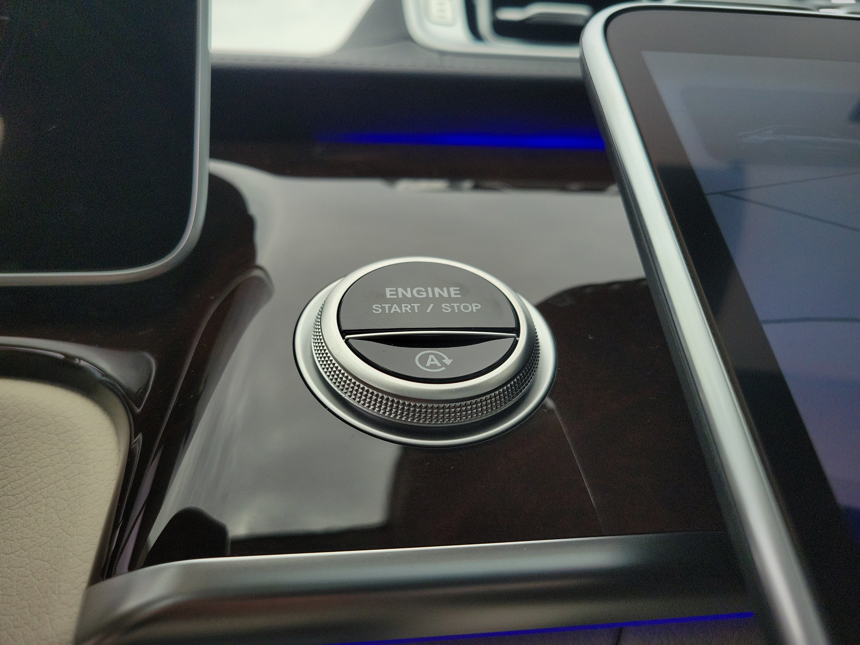 New 2026 Mercedes-Benz S 580 4MATIC Sedan image 35