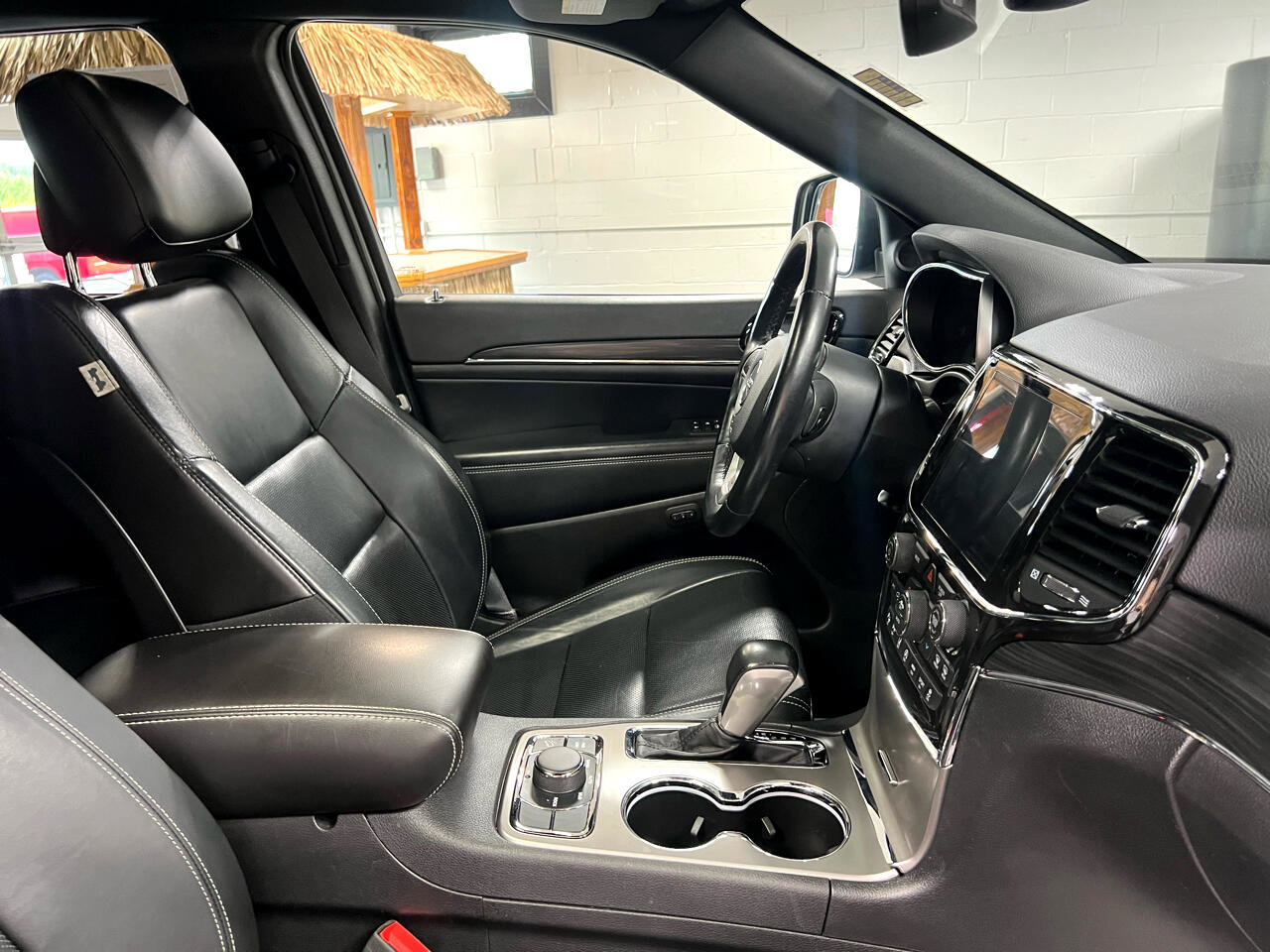 Used 2021 Jeep Grand Cherokee Limited w/ Quick Order Package 28K 80th image 15
