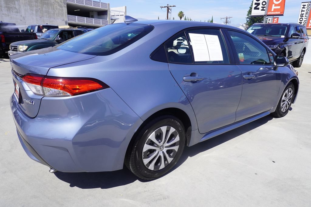 Certified 2022 Toyota Corolla LE FWD image 7