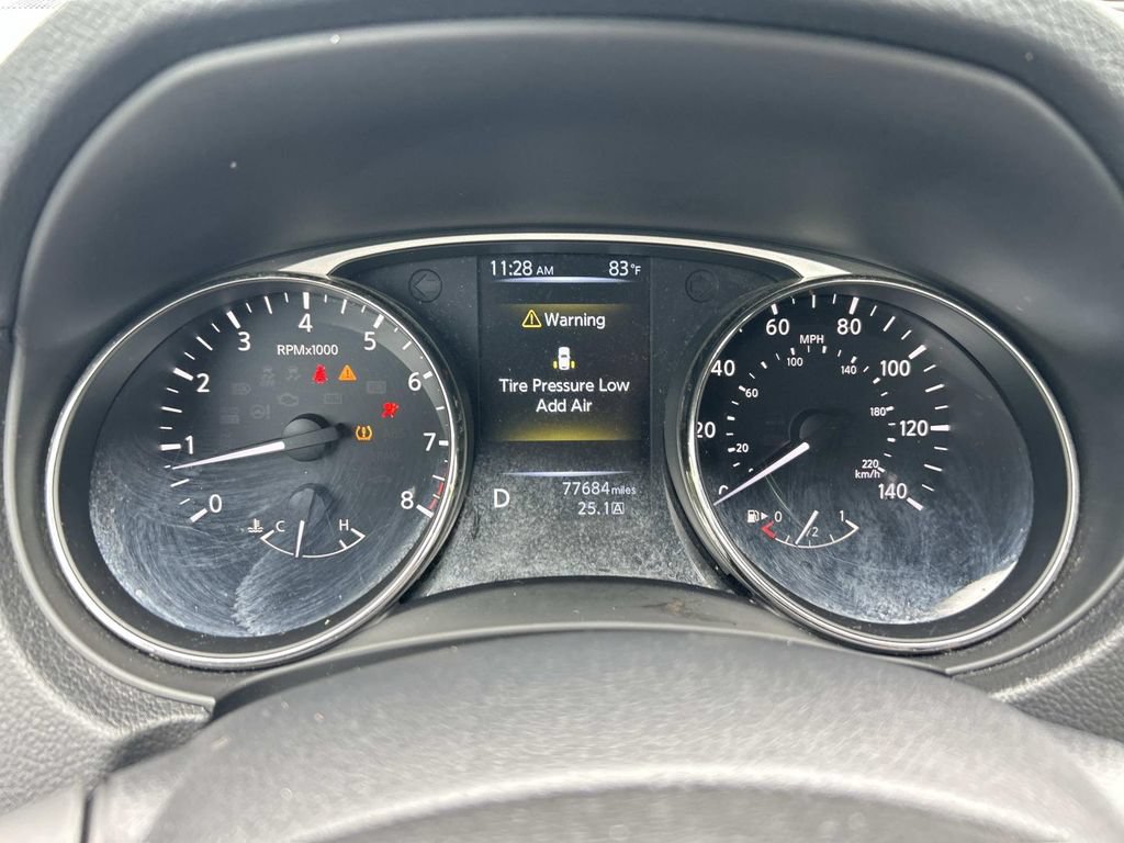 Used 2015 Nissan Rogue SV FWD image 35