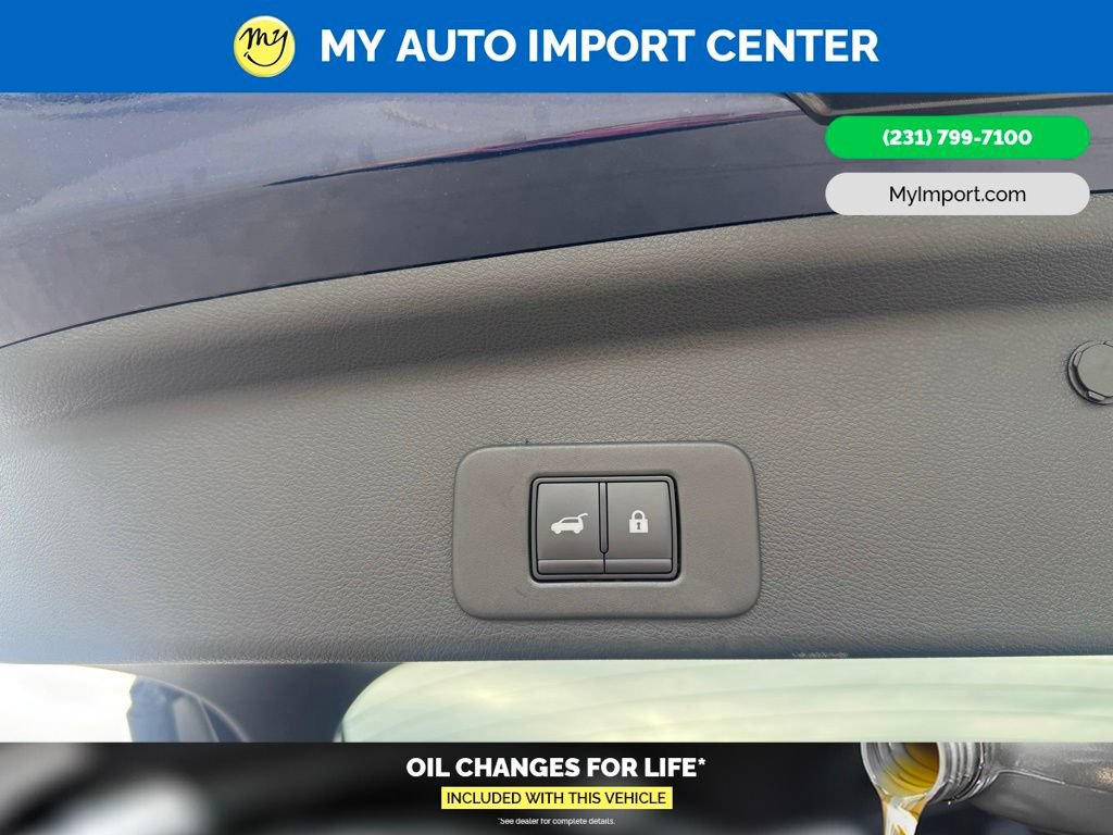 Used 2025 Nissan Murano SV AWD/4WD image 29