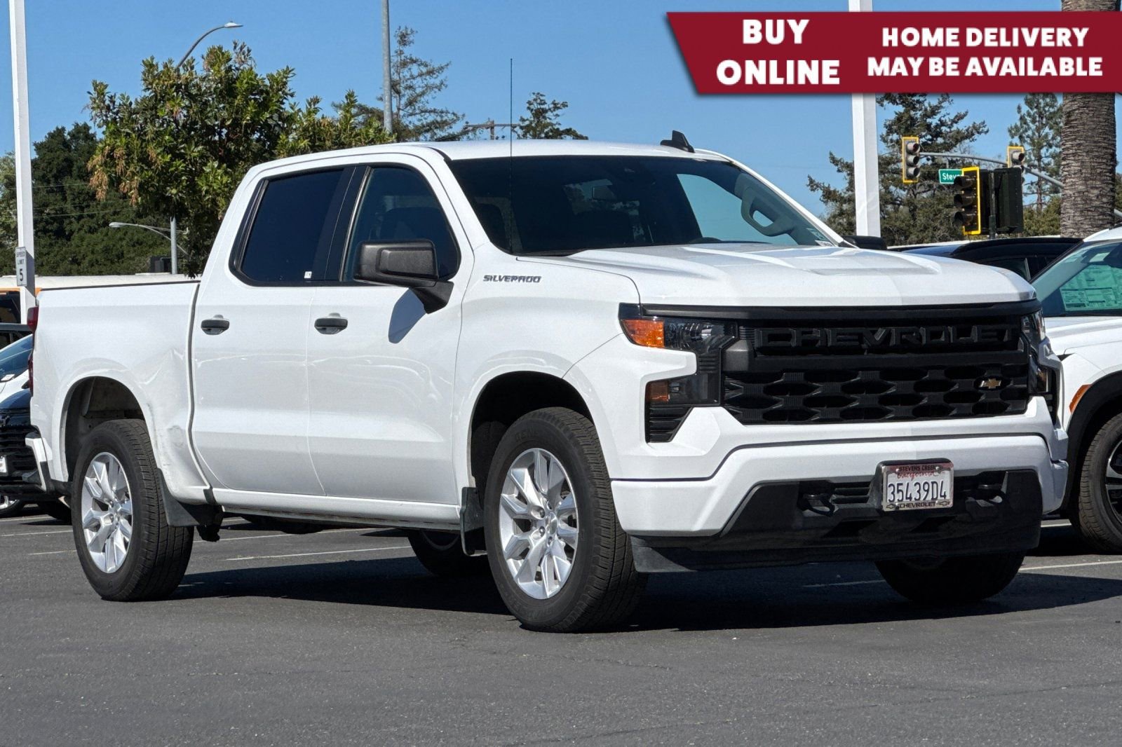 Used 2022 Chevrolet Silverado 1500 Custom RWD image 1