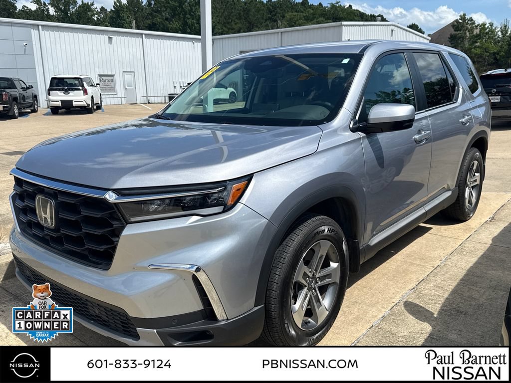 Used 2025 Honda Pilot EX-L image 3