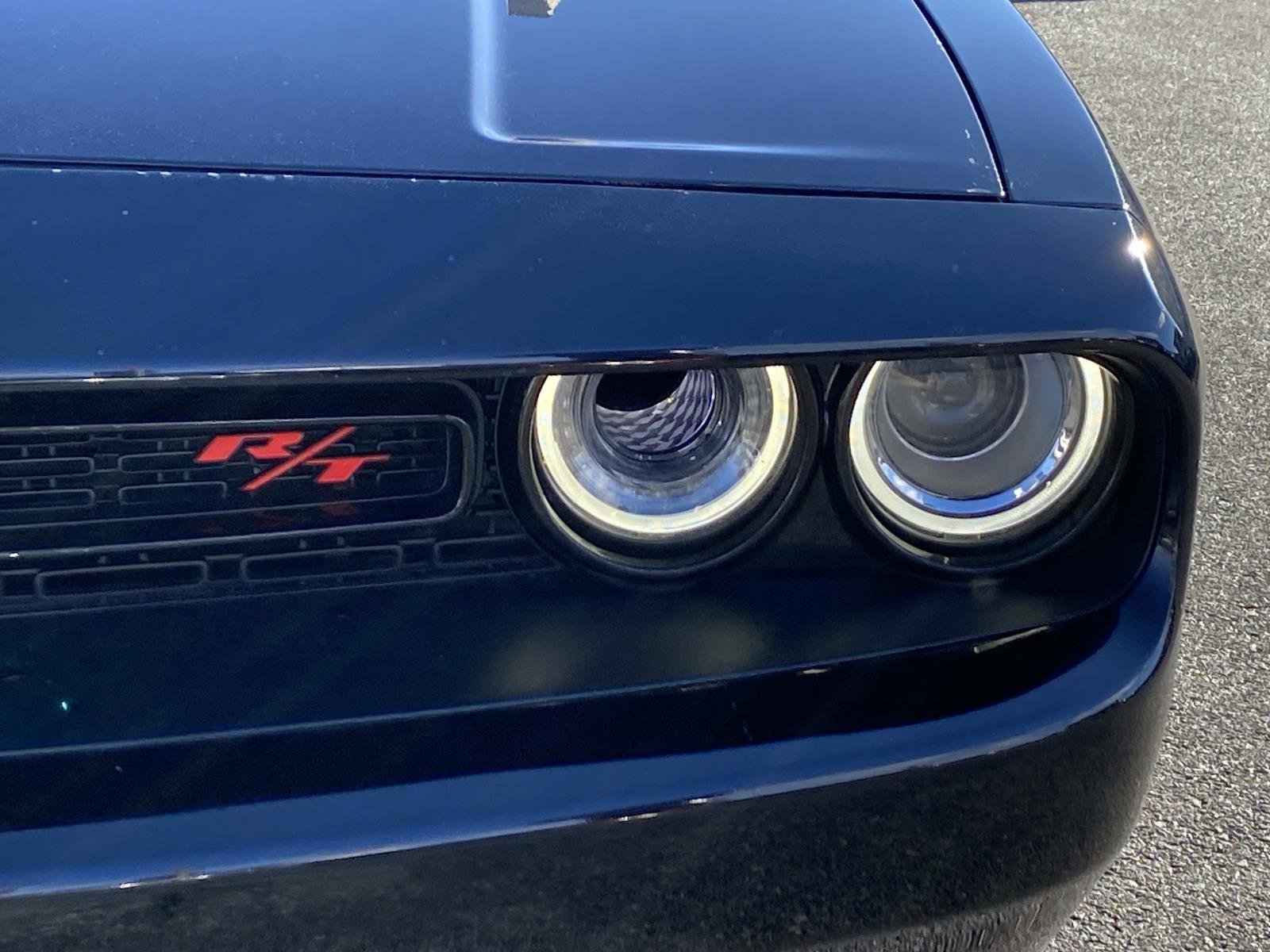 Used 2019 Dodge Challenger R/T Scat Pack w/ Shaker Package image 9