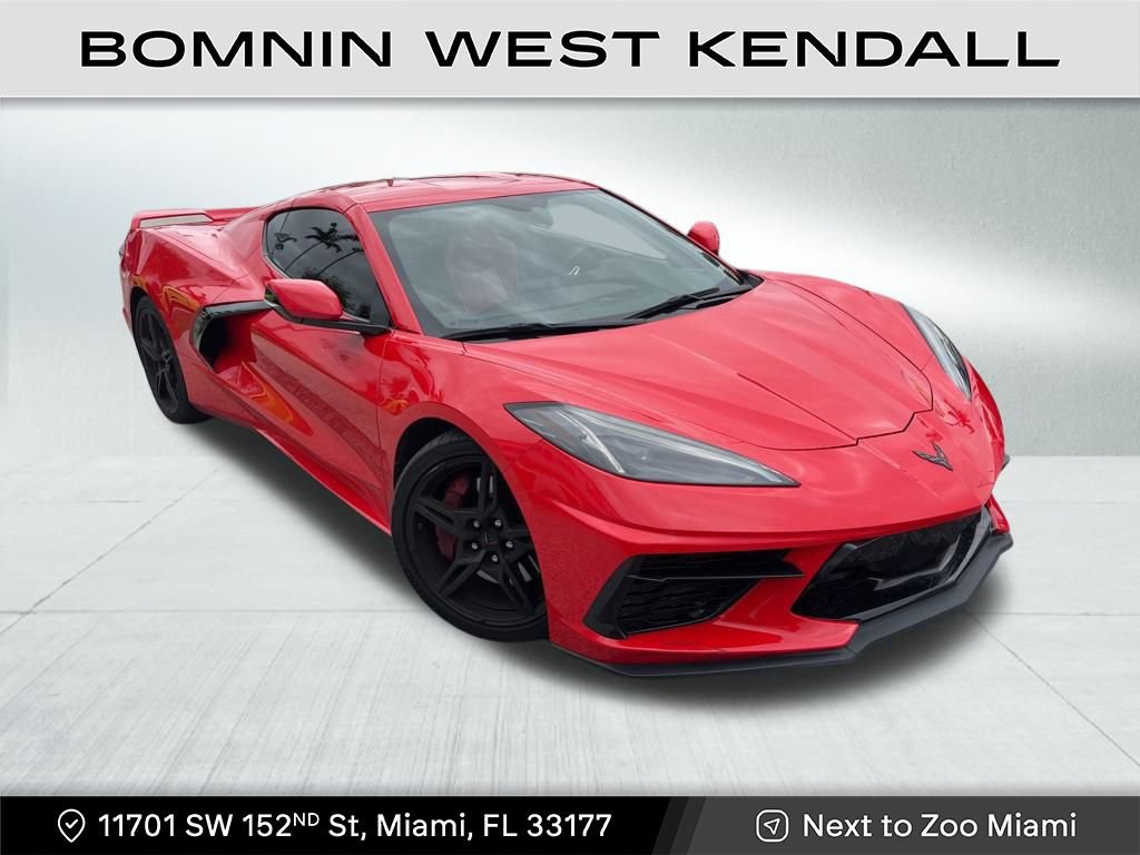 Used 2021 Chevrolet Corvette Stingray Coupe w/ Z51 Performance Package image 3