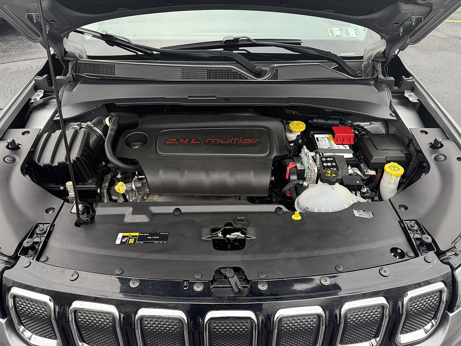 Certified 2022 Jeep Compass Limited image 7