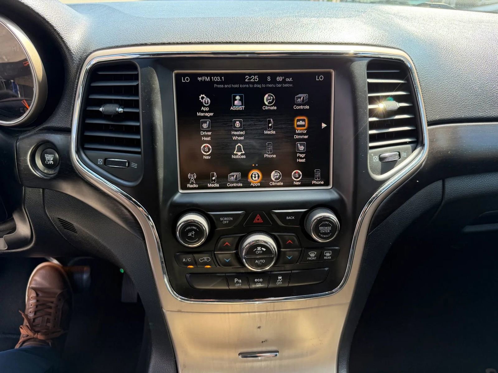 Used 2014 Jeep Grand Cherokee Altitude RWD image 38