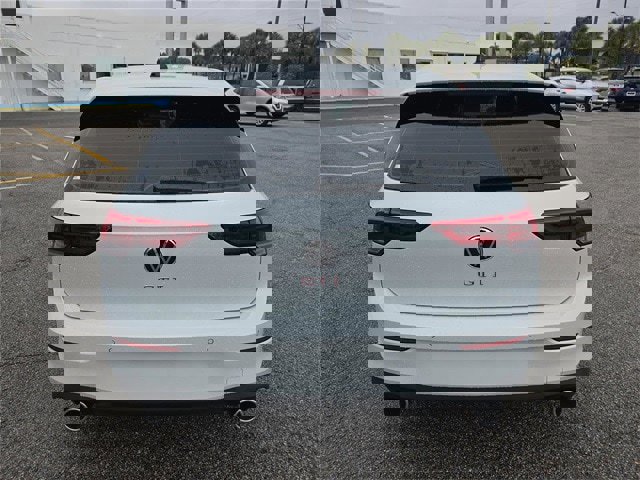 New 2026 Volkswagen GTI SE image 4