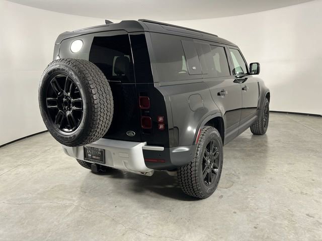 Used 2023 Land Rover Defender 110 S AWD/4WD image 8