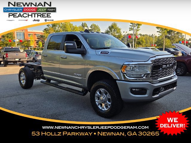 Used 2024 RAM 3500 Limited AWD/4WD image 1