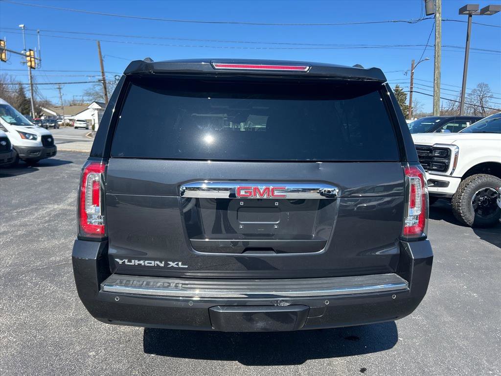 Used 2020 GMC Yukon XL Denali w/ Denali Ultimate Package image 15