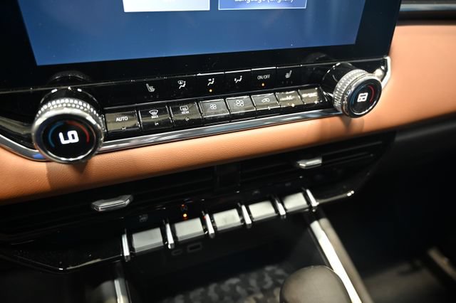 New 2026 GMC Canyon AT4 AWD/4WD image 19