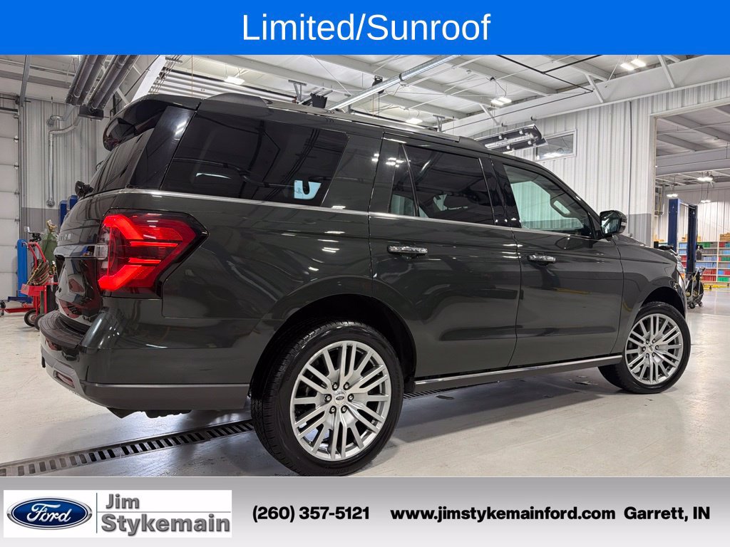 Used 2023 Ford Expedition Limited AWD/4WD image 8