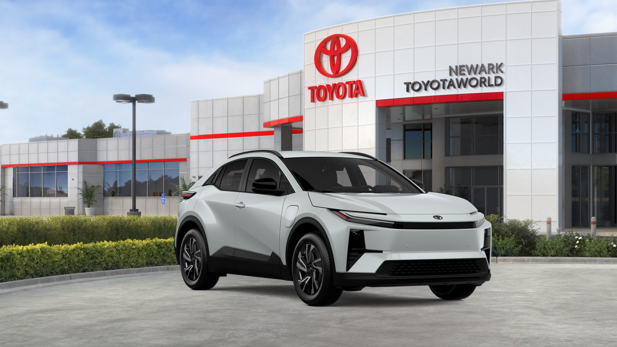 New 2026 Toyota C-HR AWD/4WD image 17
