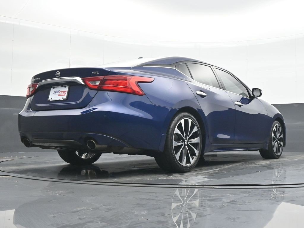Used 2018 Nissan Maxima SR image 21