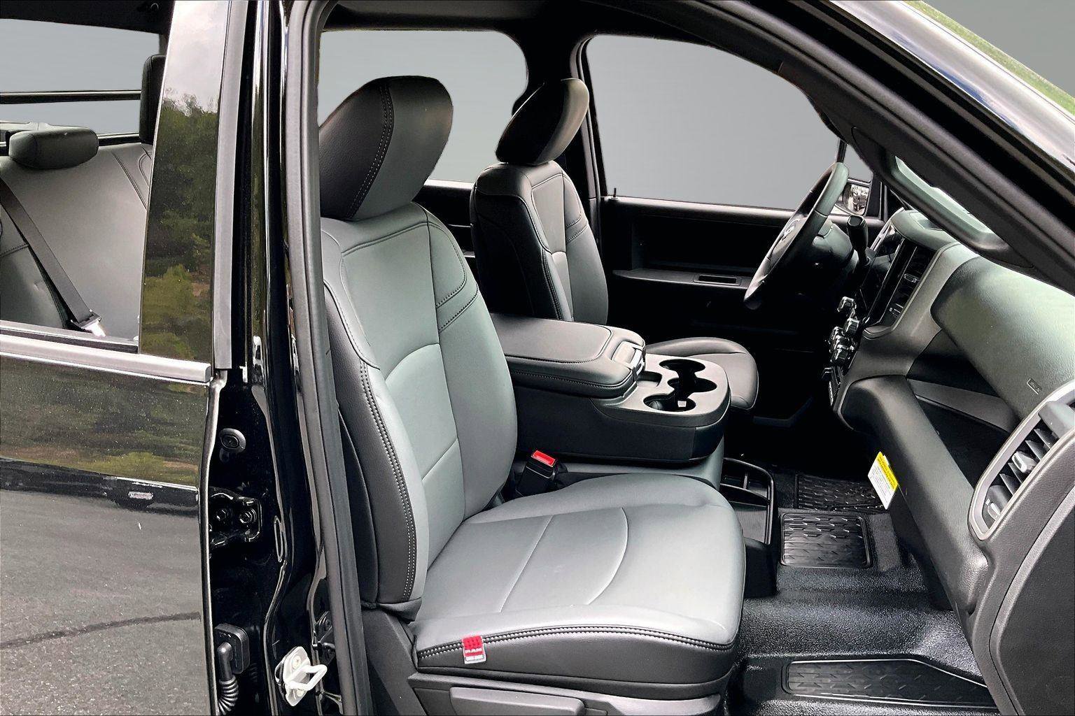 New 2026 RAM 4500 Tradesman AWD/4WD image 8