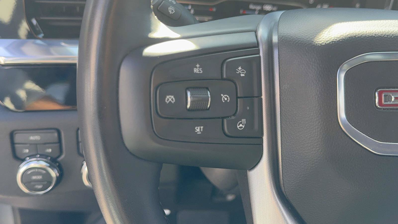 Certified 2025 GMC Sierra 1500 SLT AWD/4WD image 19