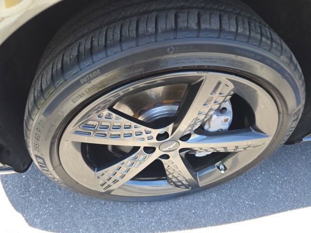 Used 2024 Genesis GV70 2.5T w/ Sport Prestige Package AWD/4WD image 6