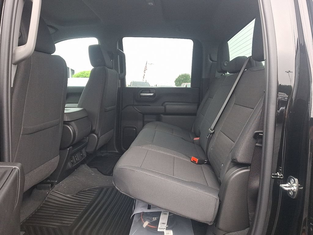 New 2026 Chevrolet Silverado 2500 Custom w/ Custom Convenience Package AWD/4WD image 5